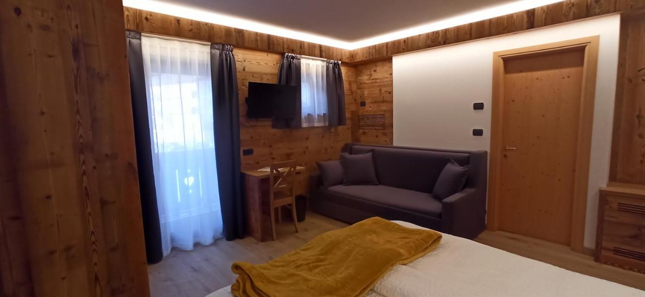 Affittacamere Villa Sole เฟียรา ดี พรีเมียโร ภายนอก รูปภาพ